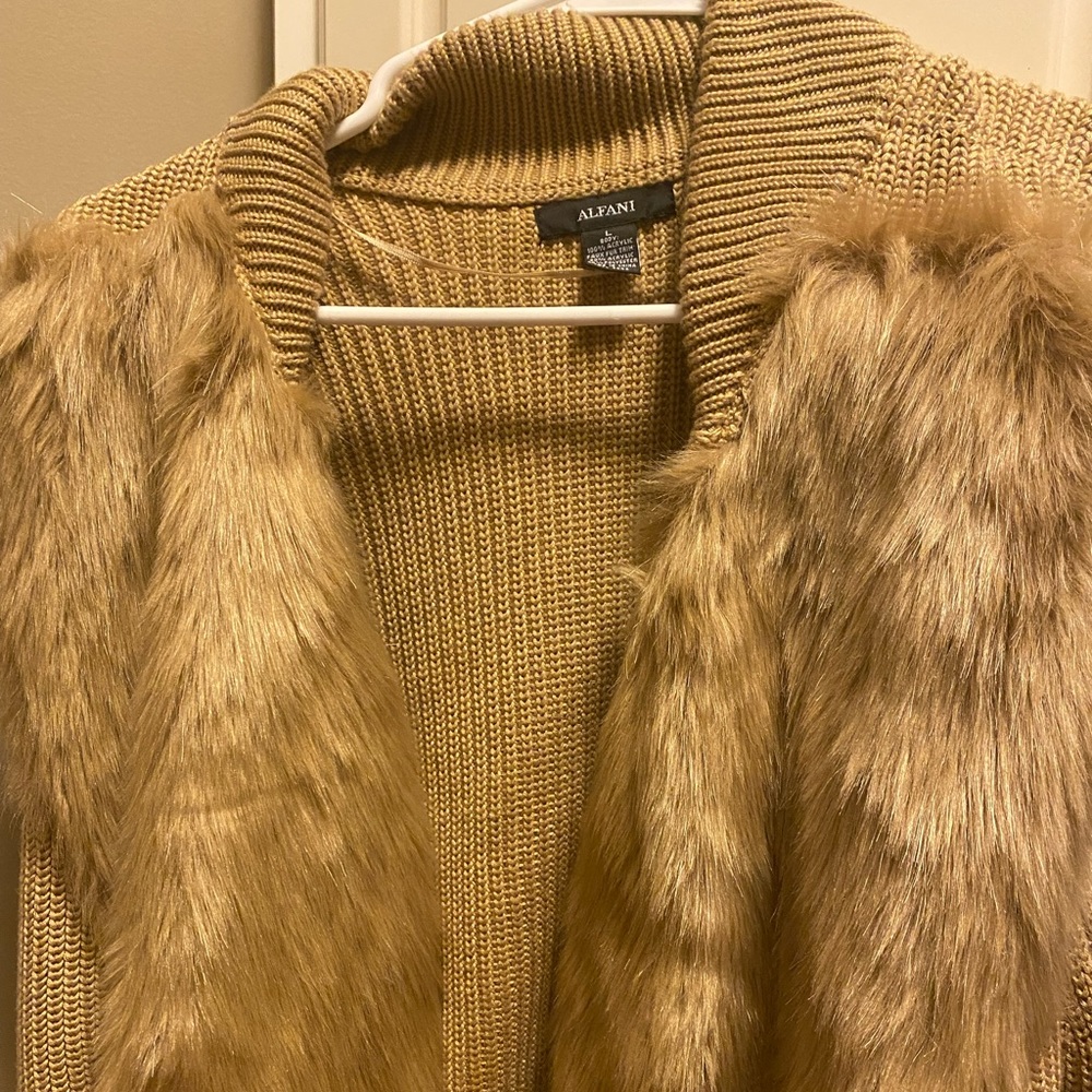 Alfani Womens vest